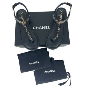 Chanel 2022 CC Logo Scooby Chain Thong Sandals